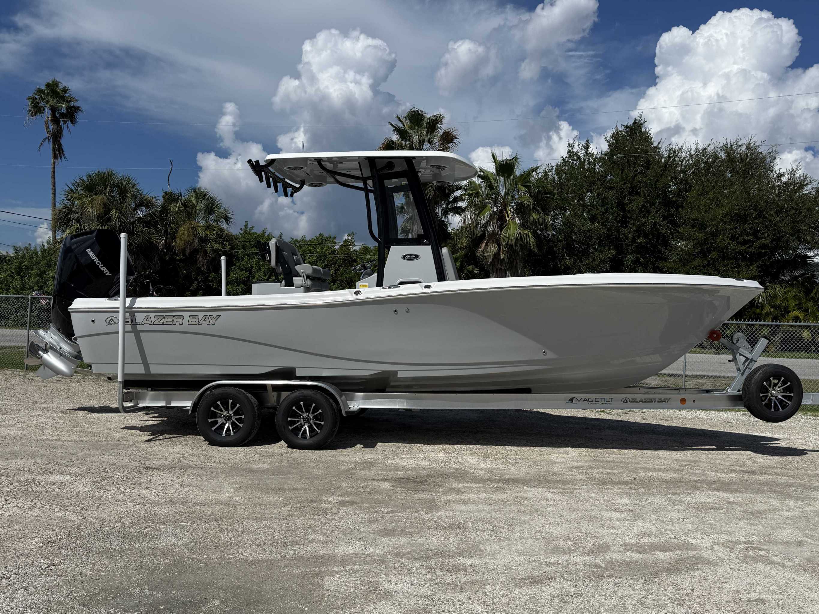2027 Blazer Makaira 2600 - Image 1