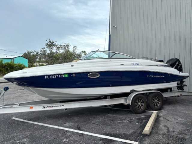 2016 Crownline E6XS - Image 1