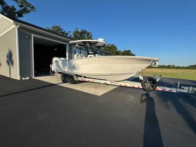 2024 Sea Fox 288 Commander Center Console - Image 1