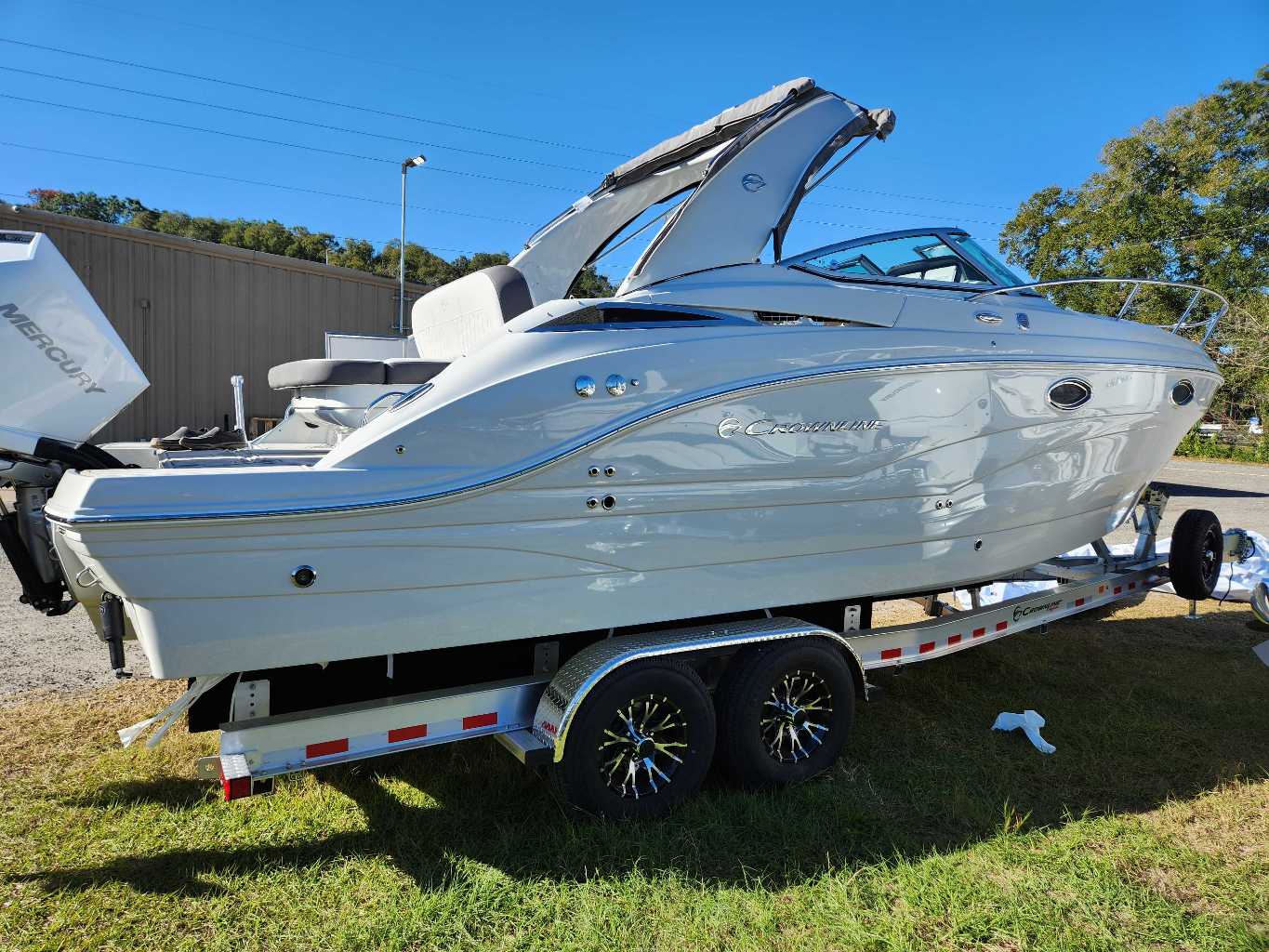 2024 Crownline 280 CRX - Image 1