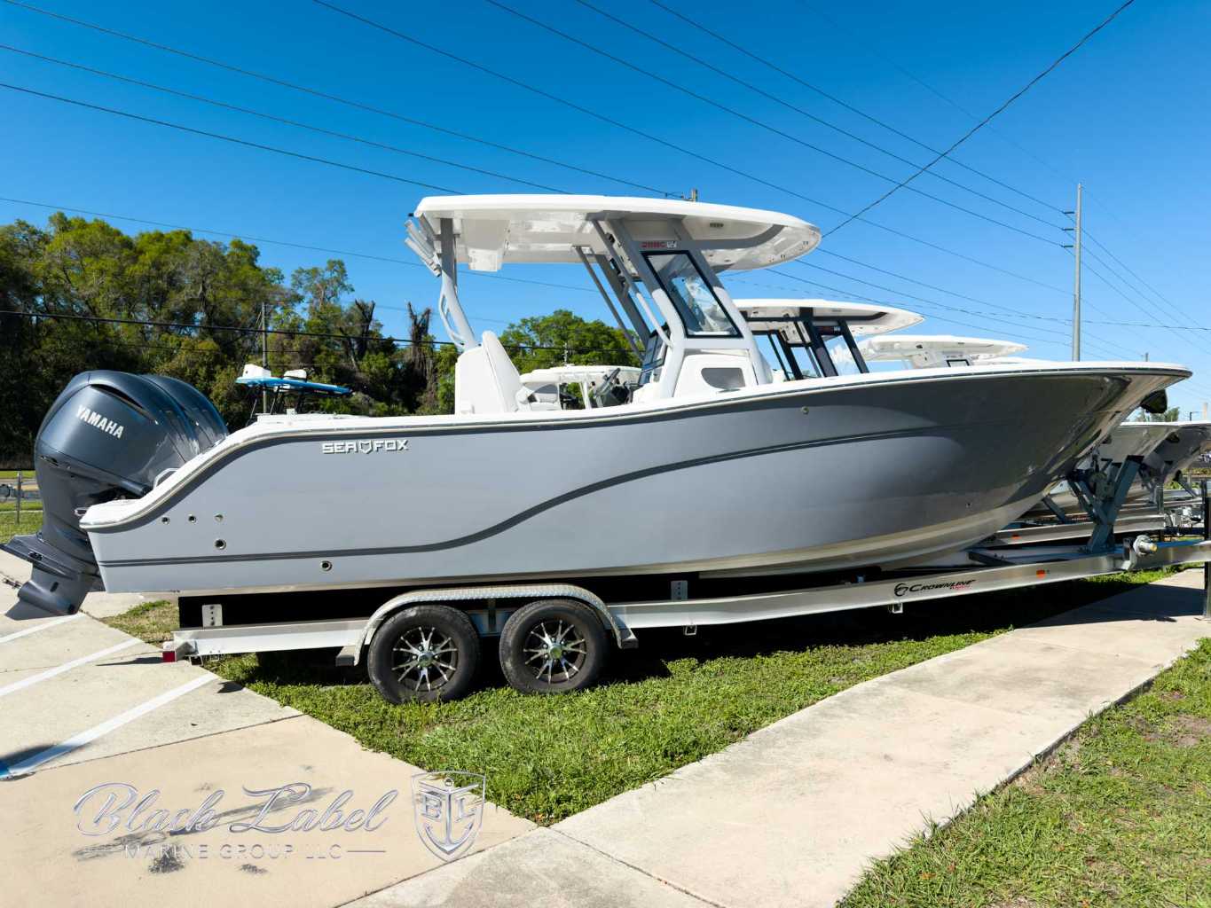 2025 Sea Fox 288 Commander - Image 1