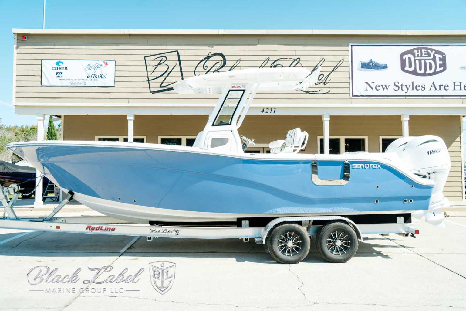 2025 Sea Fox 268 Commander - Image 1
