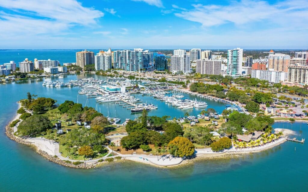 picture of downtown Sarasota 